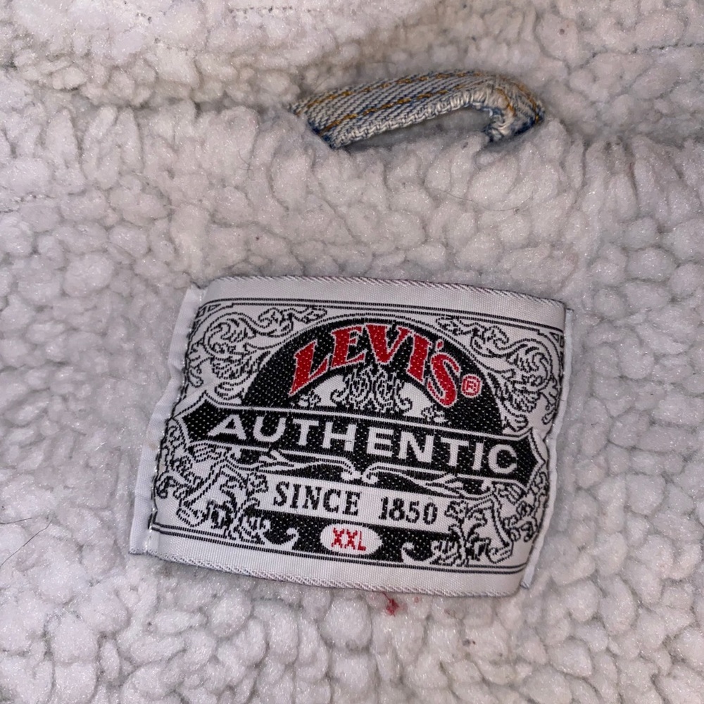 2xl Levi’s Fleeced Lined Jacket! - image 3
